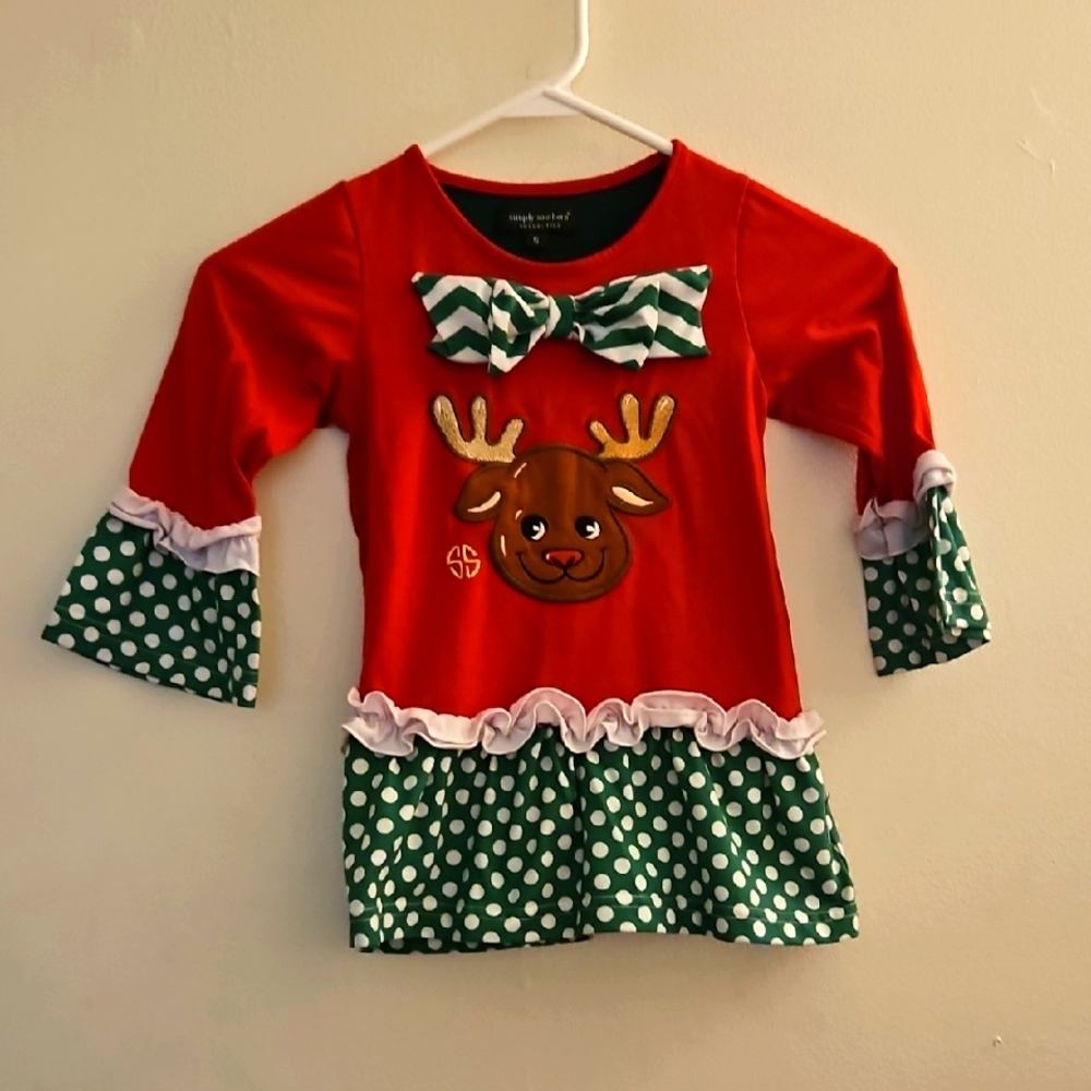 Size 5 Simply Southern Red and Green Reindeer Top with Bow